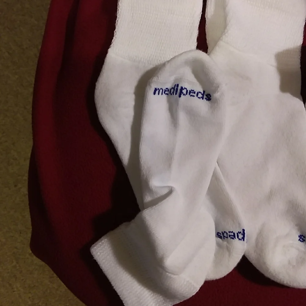 NWOT Youth socks 5 pair